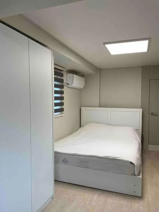 Arinhouse Villa Szöul 0*,  Dél-Korea